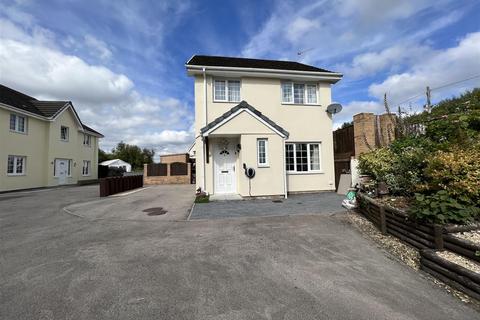 3 bedroom detached house for sale, Orchard Grove, Aberdare CF44