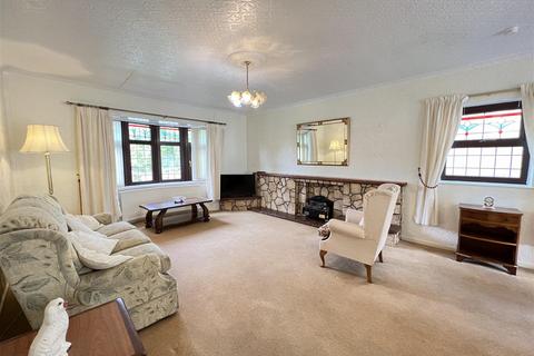 3 bedroom detached bungalow for sale, Abernant Road, Aberdare CF44