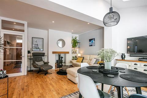 72 Bocking Lane, Sheffield, S8 7BH