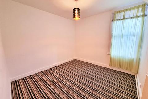 2 bedroom maisonette for sale, Milton Road, Croydon