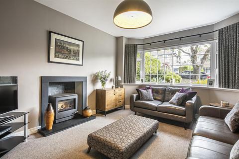 35 Chorley Drive, Sheffield, S10 3RQ