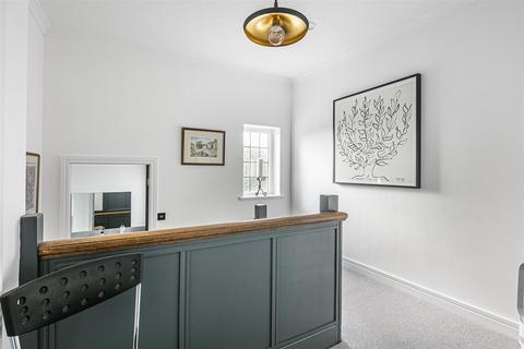 35 Chorley Drive, Sheffield, S10 3RQ