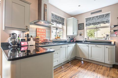 9 Hallamgate Road, Sheffield, S10 5AA