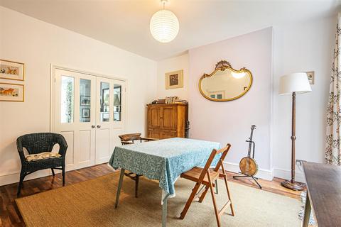 163 Springvale Road, Sheffield, S6 3NT
