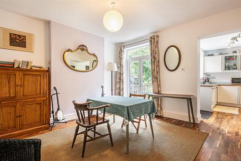 163 Springvale Road, Sheffield, S6 3NT