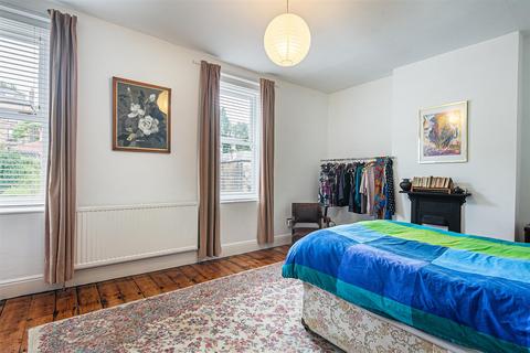 163 Springvale Road, Sheffield, S6 3NT