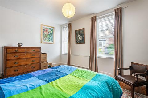 163 Springvale Road, Sheffield, S6 3NT