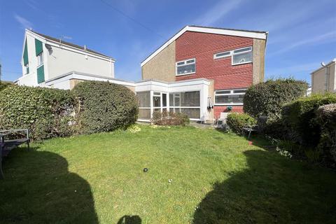 3 bedroom detached house for sale, Fairoak Close, Aberdare CF44