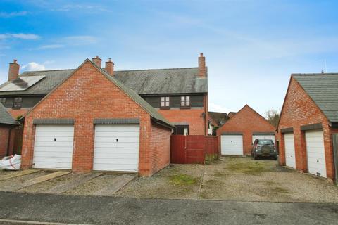 3 bedroom end of terrace house for sale, Kings Meadow, Wigmore, Leominster