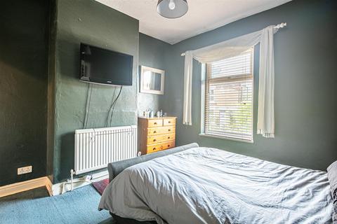 117 Valley Road, Meersbrook, Sheffield, S8 9FX