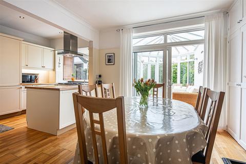 120 Westwick Road, Sheffield, S8 7BX