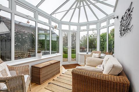 120 Westwick Road, Sheffield, S8 7BX