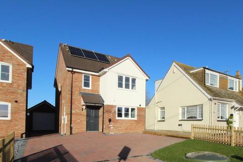 3 bedroom detached house for sale, Scocles Road, Minster On Sea, Sheerness