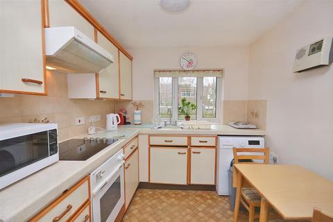 2 bedroom retirement property for sale, Church Bailey, Westham, Pevensey