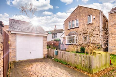 3 bedroom detached house for sale, Hardy Place, Hove Edge, Brighouse