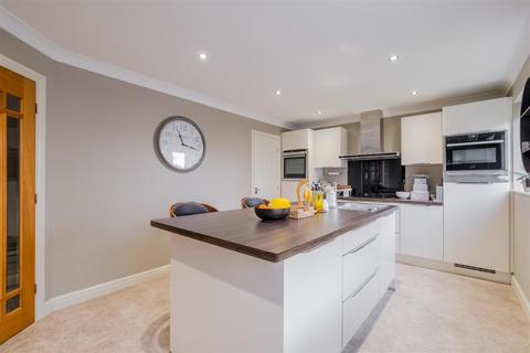 3 bedroom detached house for sale, Hardy Place, Hove Edge, Brighouse