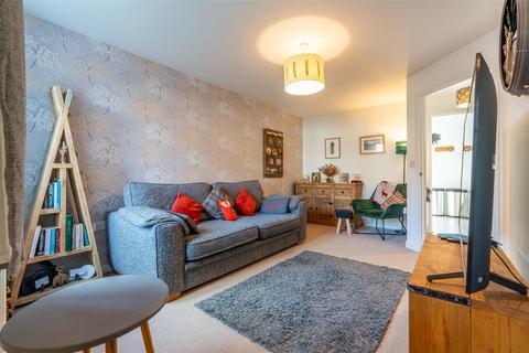 3 bedroom detached house for sale - Augusta Park Way, Dinnington, Newcastle Upon Tyne