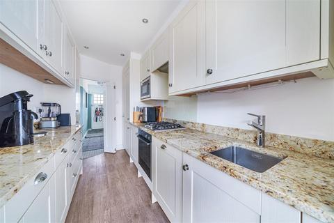 157 Wolsey Drive, Kingston Upon Thames, KT2 5DR