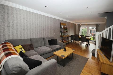 3 bedroom detached house for sale, Cranberry Way, Hull