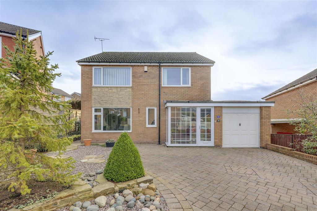 Redwood Drive, Rawtenstall, Rossendale 3 bed detached house for sale