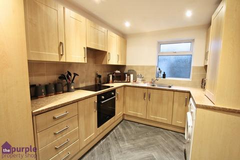 2 bedroom terraced house for sale, Chorley Road, Westhoughton, Bolton, BL5