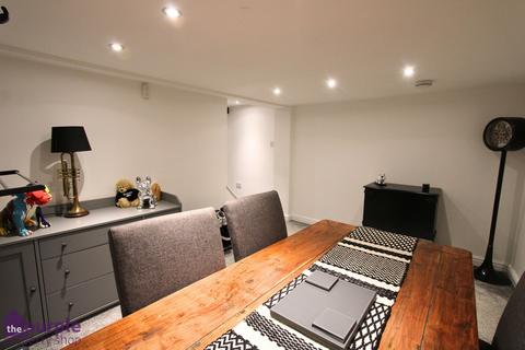 40 Chorley Road, Westhoughton, Bolton, BL5 3PR