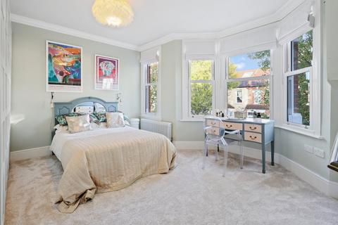 70 Seaford Road, Ealing, London, W13 9HU