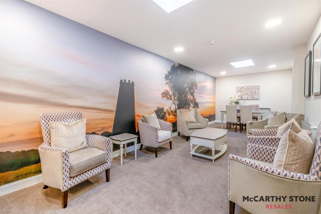 8581642-interior03.jpg