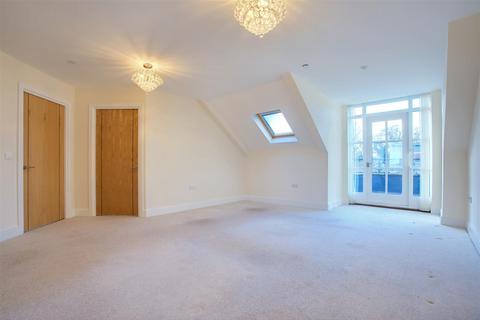 2 bedroom apartment for sale, Kenton Road, Newcastle Upon Tyne
