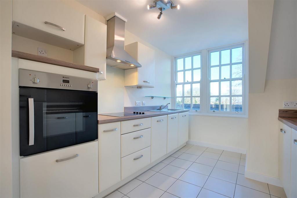 8582882-interior26.jpg