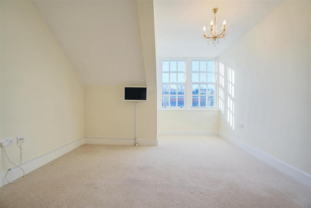 8582882-interior23.jpg