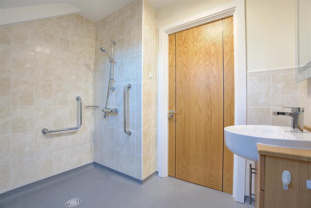8582882-interior11.jpg
