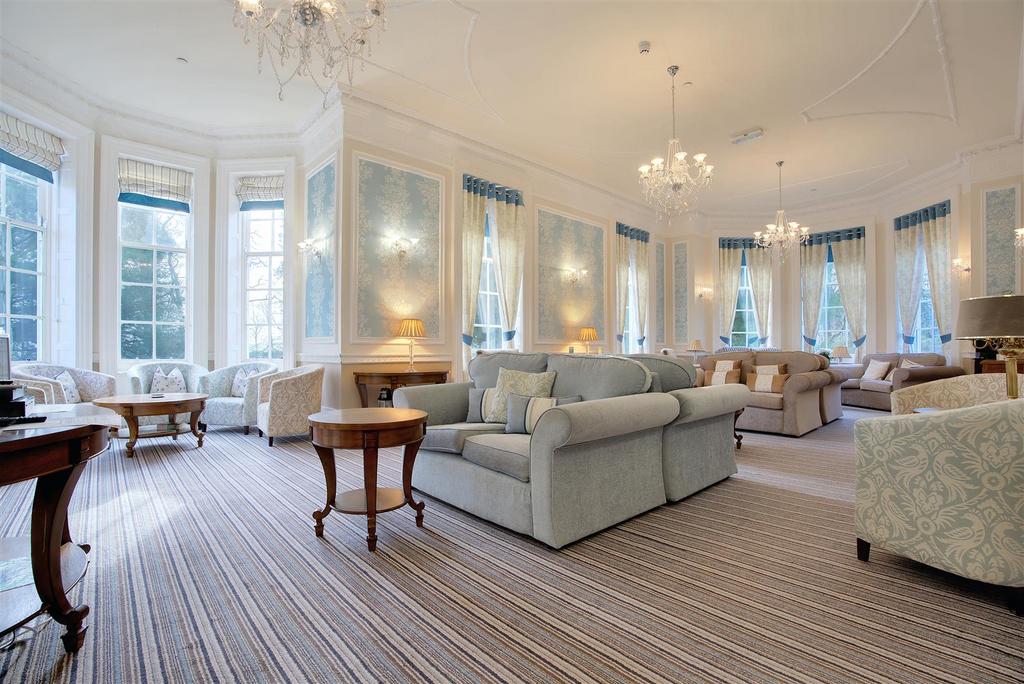8582882-interior03.jpg