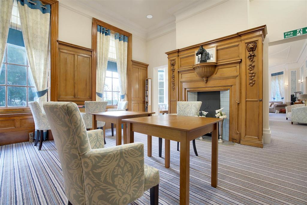 8582882-interior04.jpg