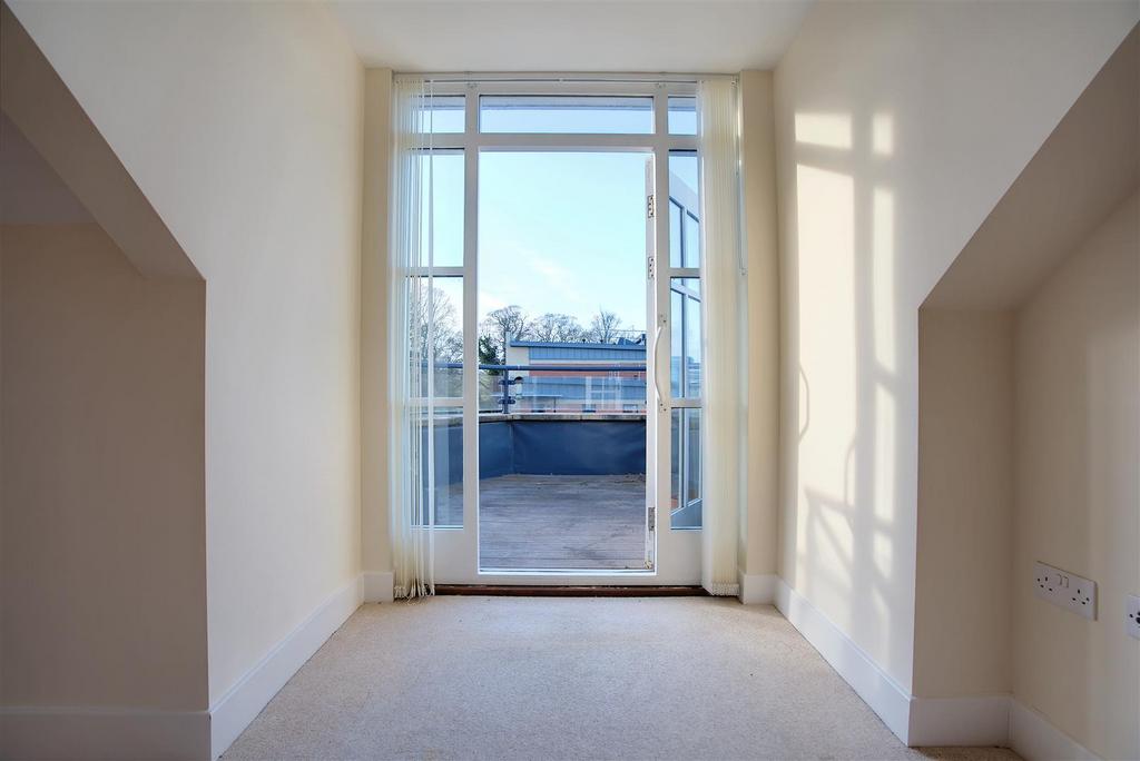 8582882-interior19.jpg