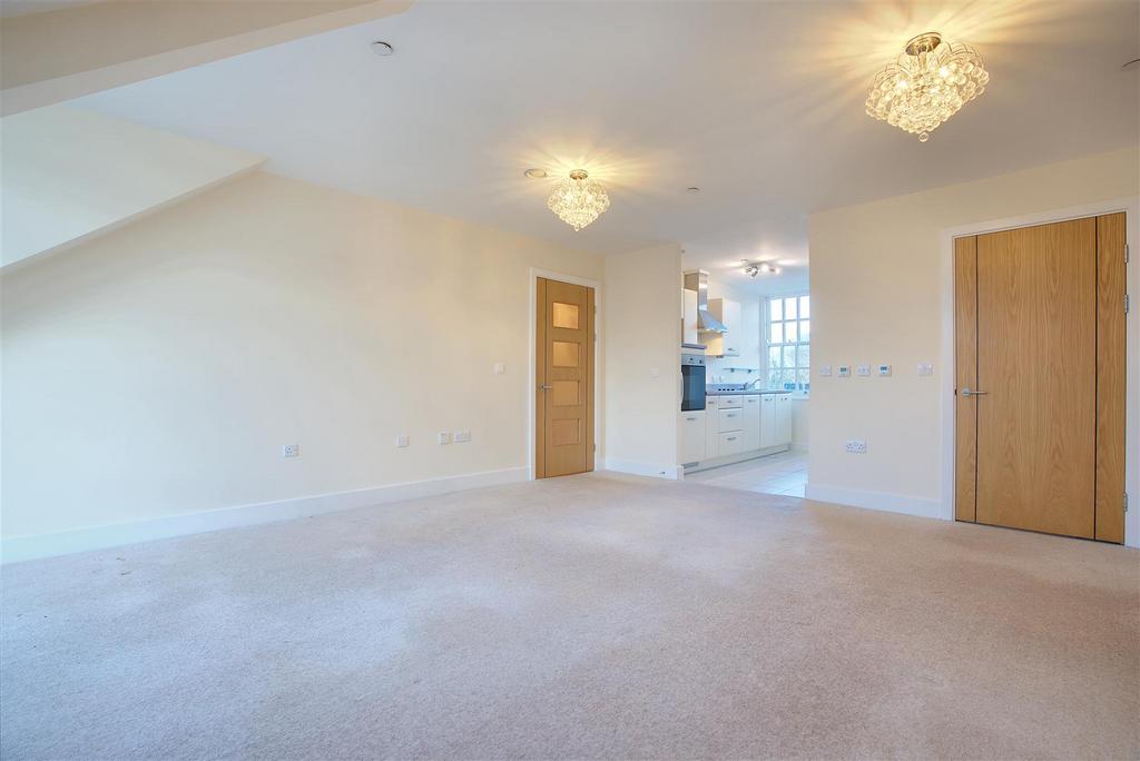 8582882-interior18.jpg
