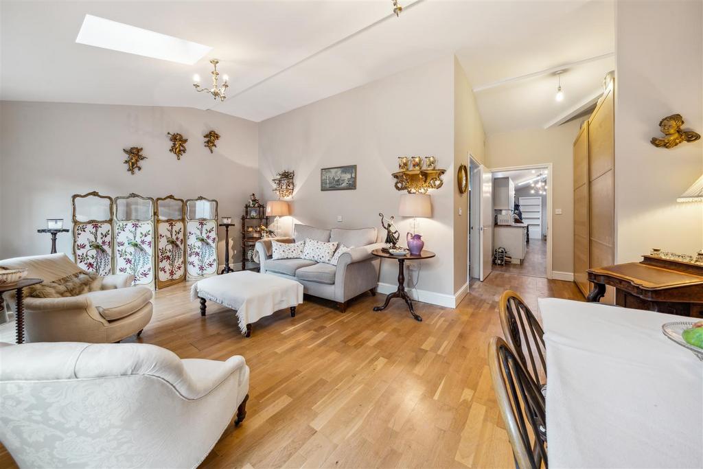 Devonshire Passage, W4 - FOR SALE