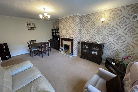 12 Barnes Close, Darlington, DL3 9BP