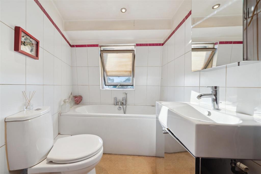 Devonshire Passage, W4 - FOR SALE
