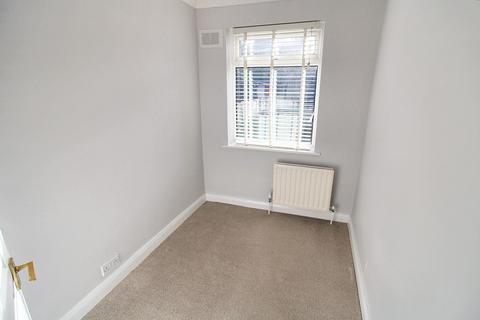 174 Eversley Avenue, Bexleyheath, DA7 6SW
