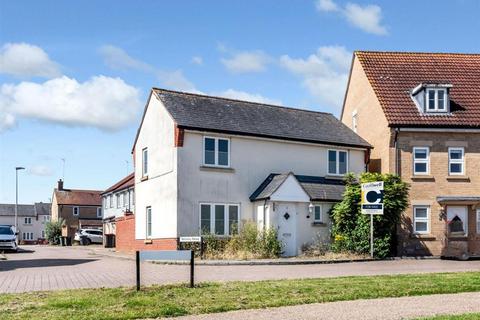 3 bedroom detached house for sale, Grable Avenue, Oxley Park