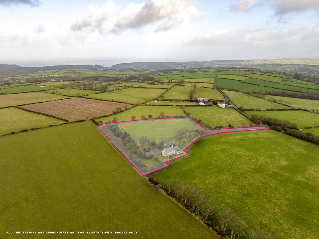 Llanarth, Ceredigion, SA47 4 bed property with land for sale £545,000