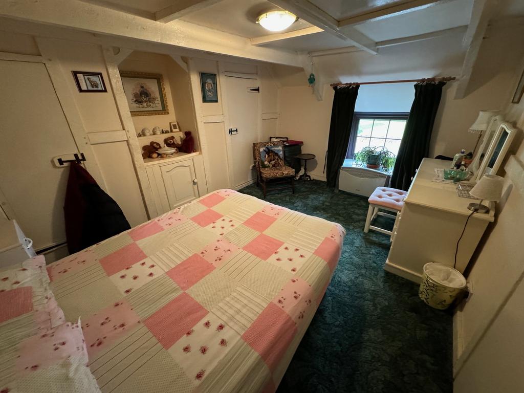Front Bedroom 1