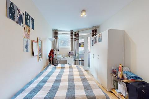 4 bedroom flat to rent - Gerridge Street