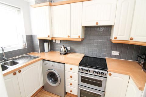 2 bedroom terraced house for sale, Nicklaus Drive, Walderslade, Kent, ME5