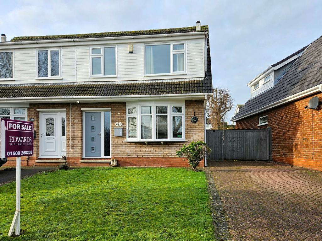 Conway Drive, Shepshed, LE12 3 bed semidetached house for sale £260,000