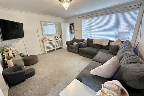 11 Biddenden Close, Eastbourne, BN23 7HX