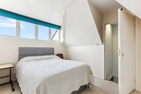 17 Treen Avenue, London, SW13 0JR