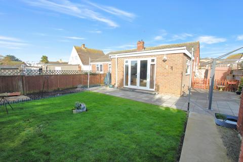 2 bedroom bungalow for sale, Shepherds Walk, Hythe, CT21