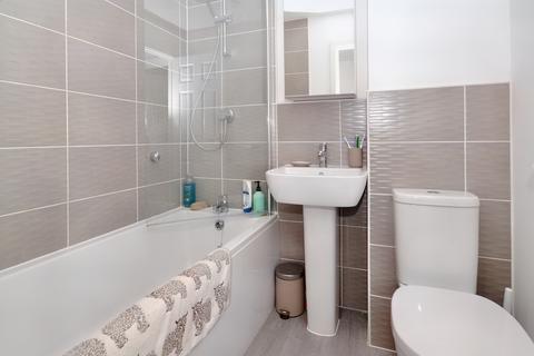 5 Albertross Drive, Humberston, Grimsby, DN36 4ZN